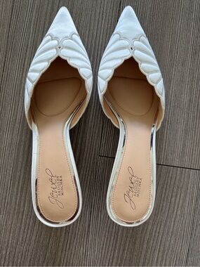 Jewel Badgley Mischka Palmer Mule. Size 9